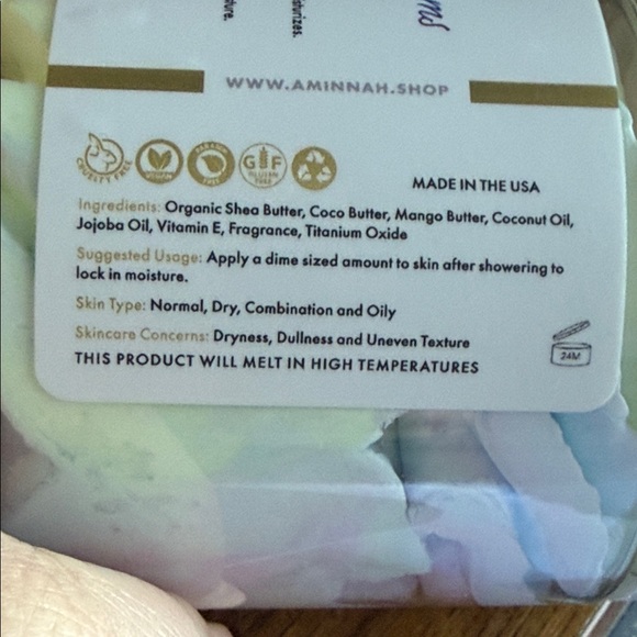 AMINNAH Unicorn Dreams Sugar Scrub, Body Butter, Lip Scrub & Lip Plumping Mask - Picture 5 of 10